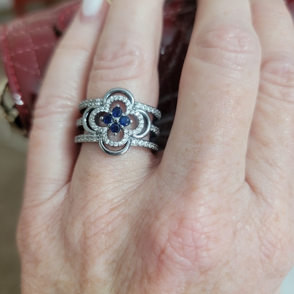 Bomb Party September Clover Size 8 - Picture 4 of 4